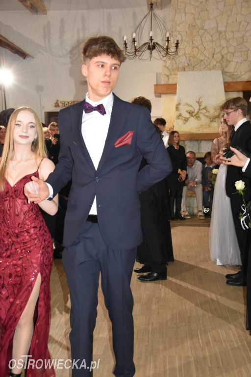 Studniówka „Chreptus”