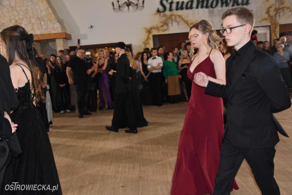 Studniówka „Chreptus”