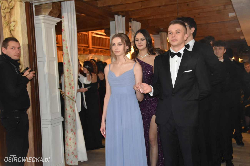 Studniówka „Chreptus”