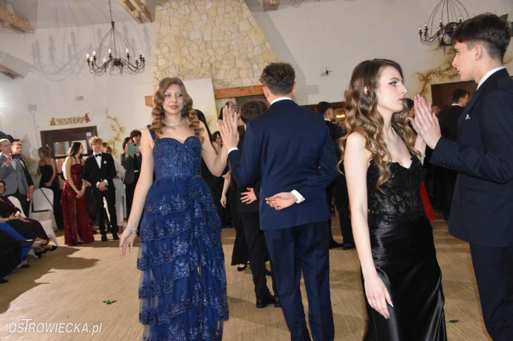 Studniówka „Chreptus”