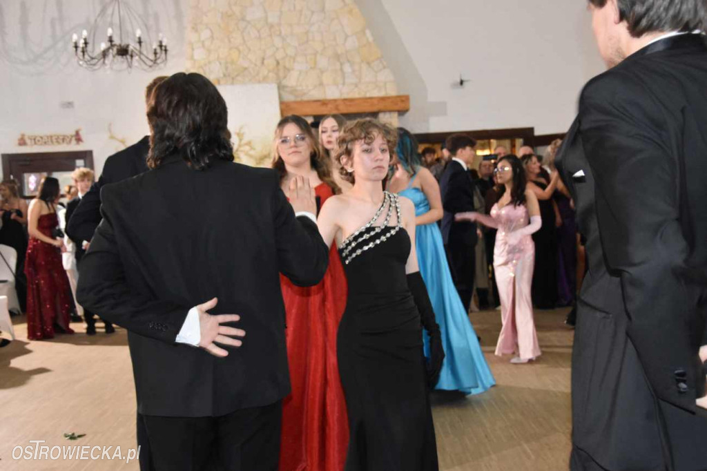 Studniówka „Chreptus”