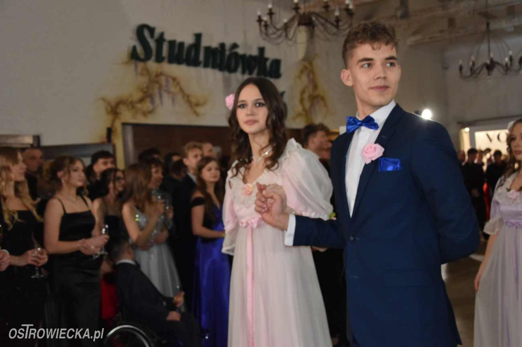 Studniówka „Chreptus”