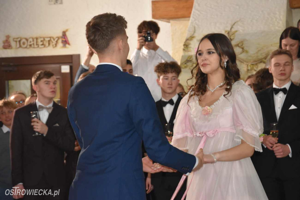 Studniówka „Chreptus”