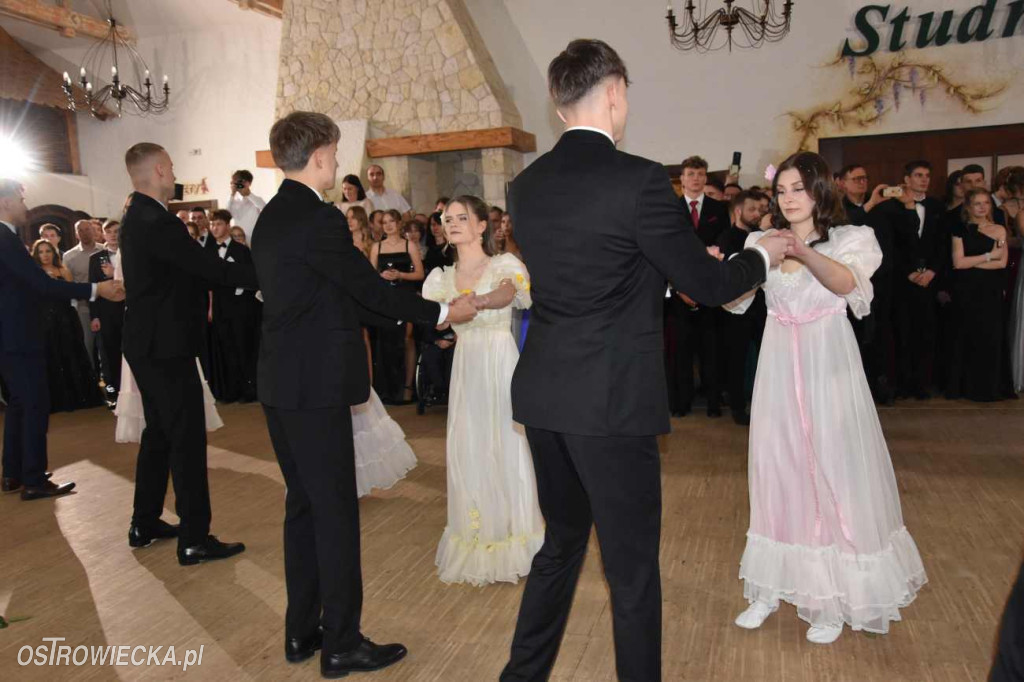 Studniówka „Chreptus”