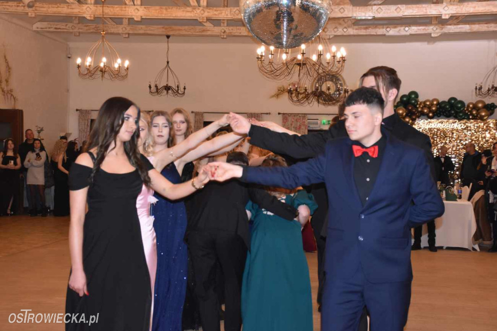 Bal Studniówkowy „Ekonomika”