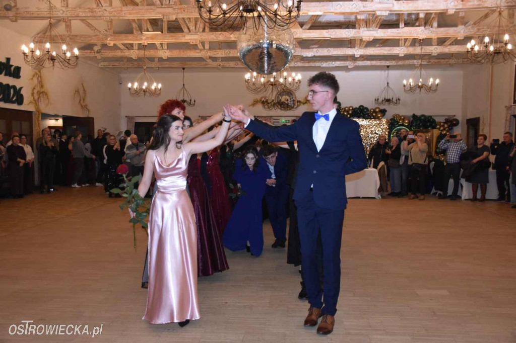 Bal Studniówkowy „Ekonomika”