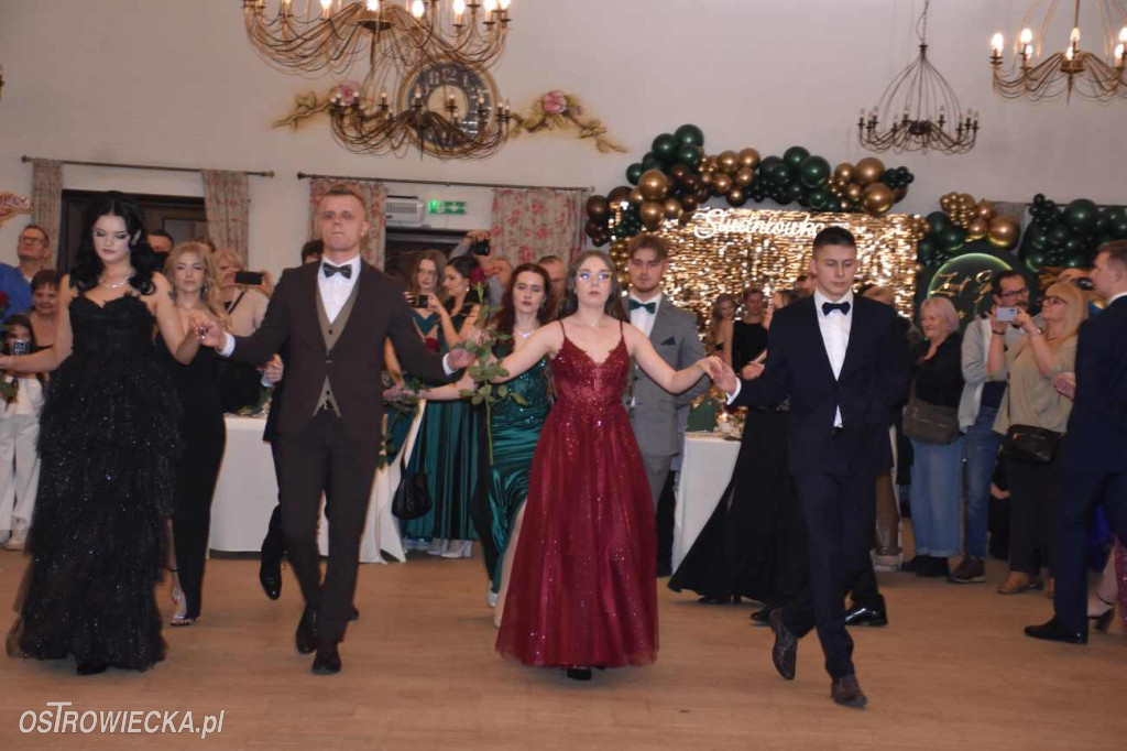 Bal Studniówkowy „Ekonomika”