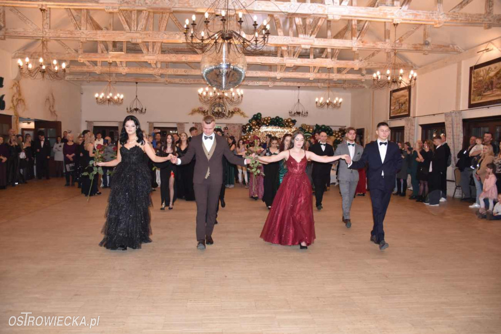 Bal Studniówkowy „Ekonomika”