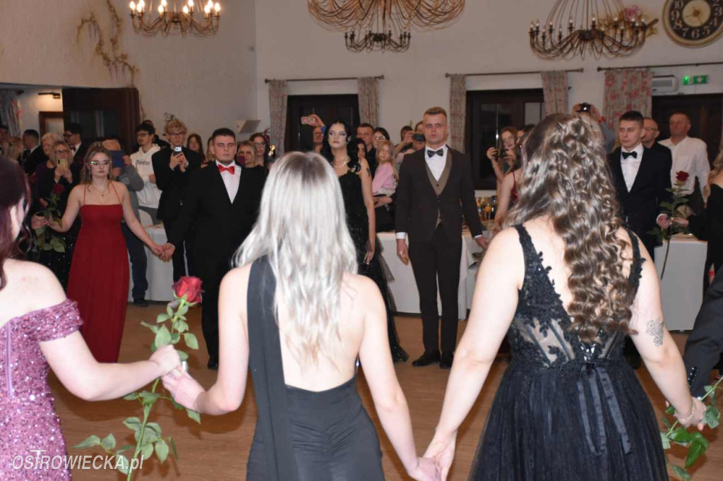 Bal Studniówkowy „Ekonomika”