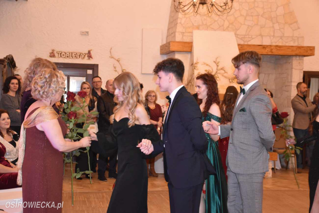 Bal Studniówkowy „Ekonomika”