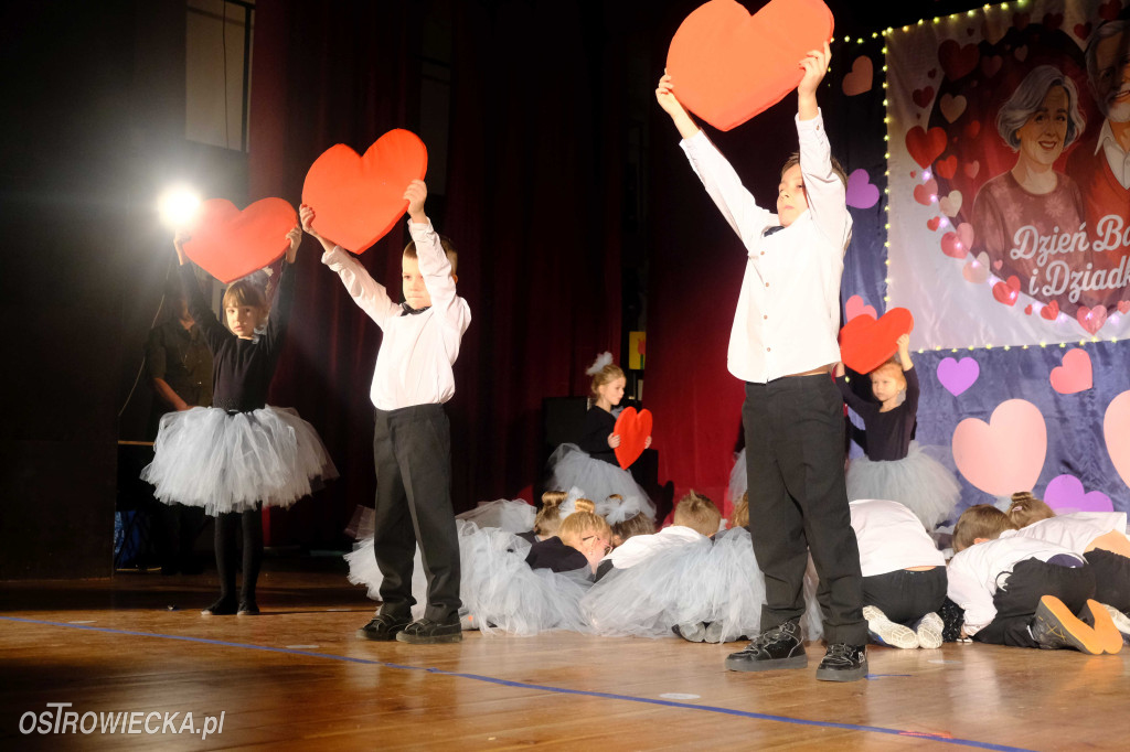Walentynki z Babcią i Dziadkiem w PP Nr 19
