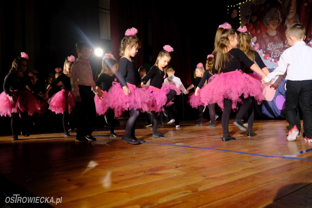 Walentynki z Babcią i Dziadkiem w PP Nr 19