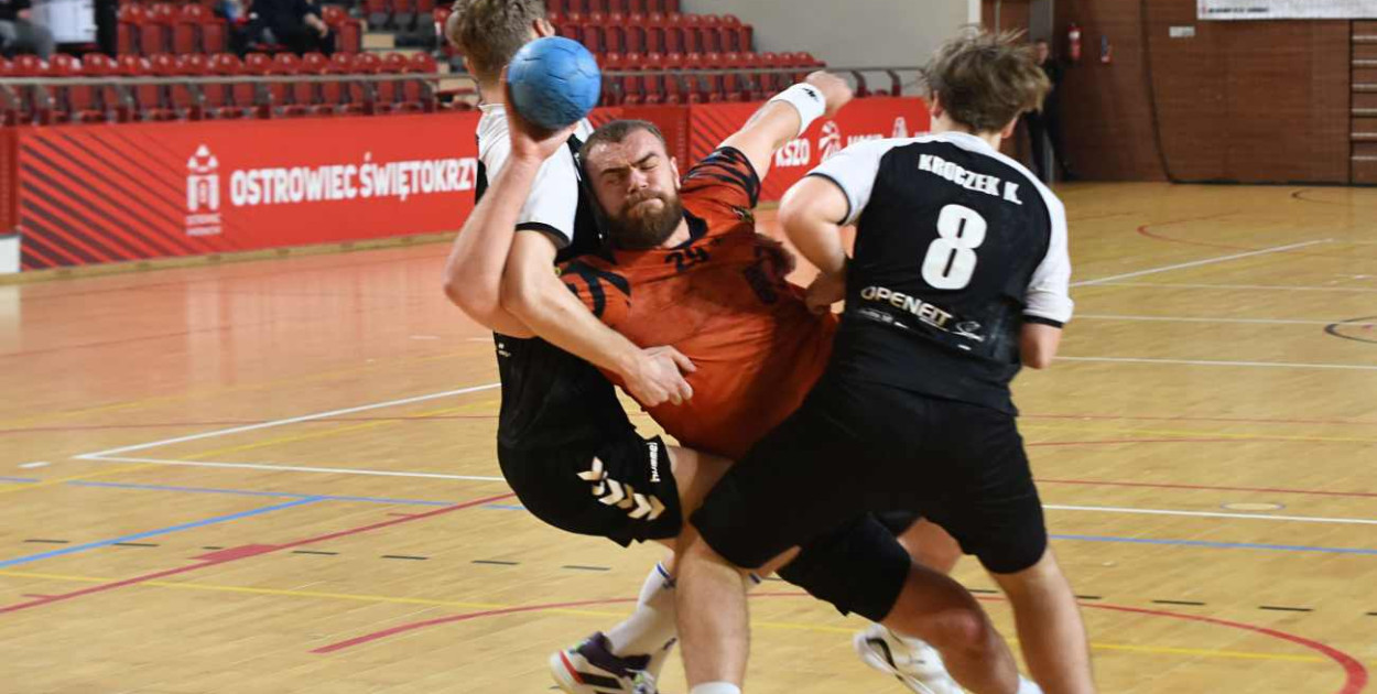 KSZO Ostrowiec Świętokrzyski- SRS NIKO Przemyśl