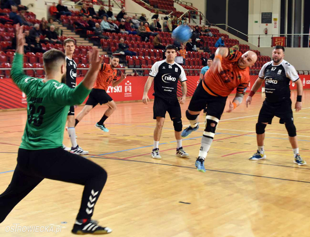 KSZO Ostrowiec Świętokrzyski- SRS NIKO Przemyśl