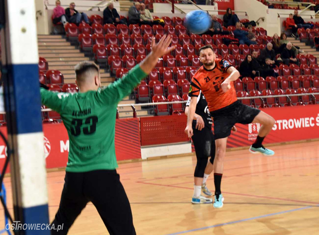 KSZO Ostrowiec Świętokrzyski- SRS NIKO Przemyśl