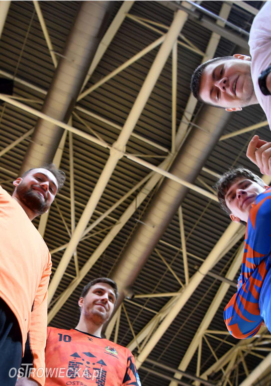 KSZO Ostrowiec Świętokrzyski- SRS NIKO Przemyśl