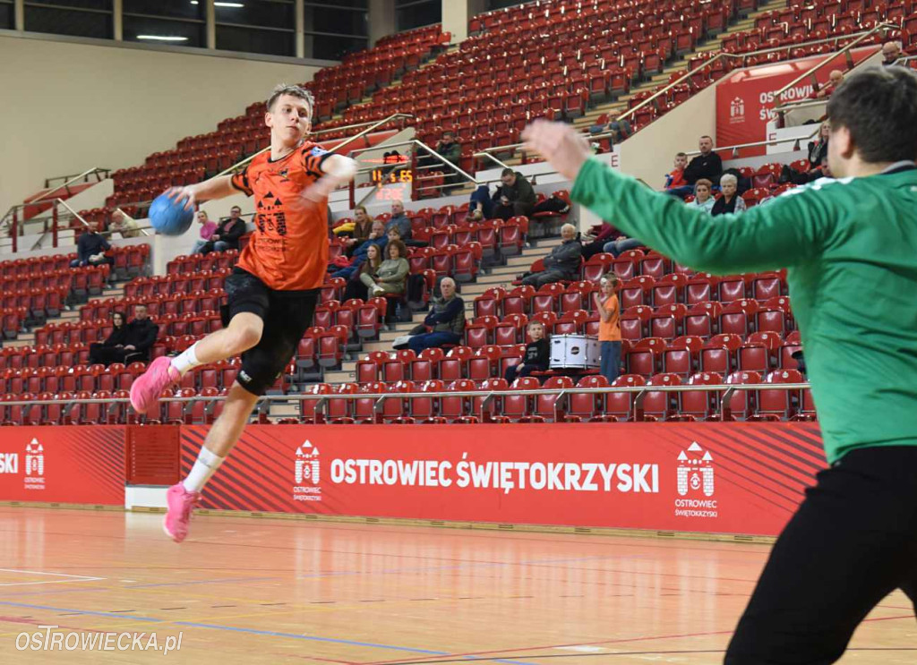 KSZO Ostrowiec Świętokrzyski- SRS NIKO Przemyśl