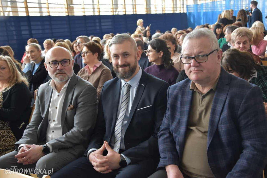 Wizyta minister Barbary Nowackiej  w Szewnie