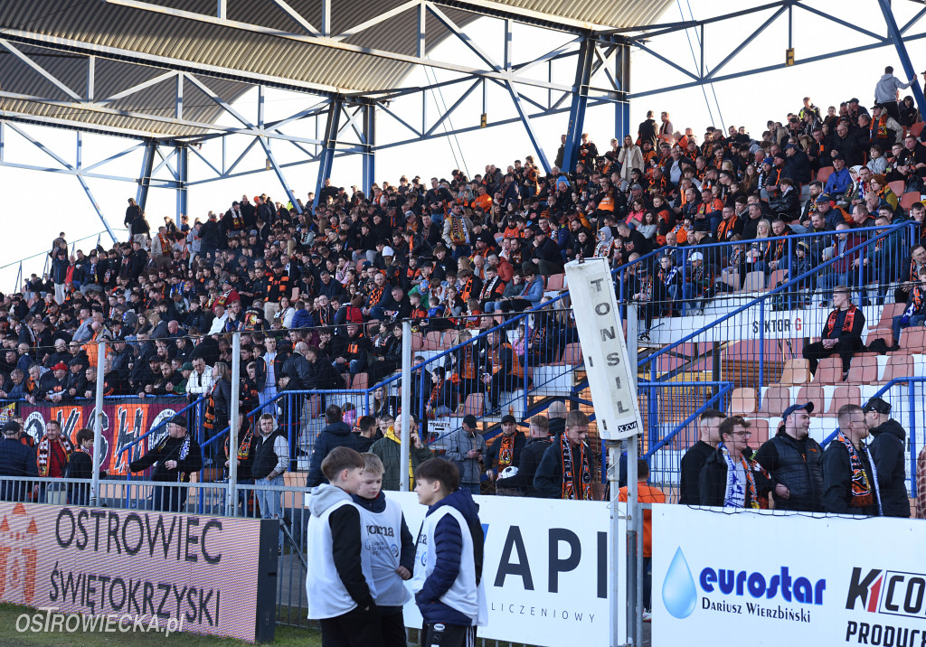 KSZO- Naprzód. Dwie twarze Pomarańczowo-Czarnych