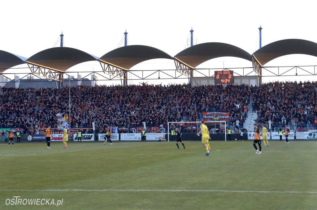 KSZO- Naprzód. Dwie twarze Pomarańczowo-Czarnych