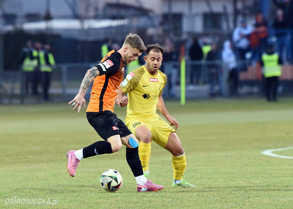 KSZO- Naprzód. Dwie twarze Pomarańczowo-Czarnych