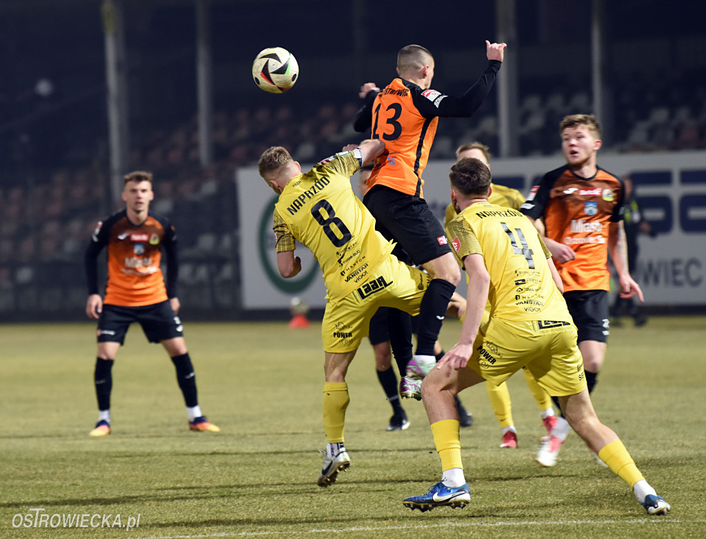 KSZO- Naprzód. Dwie twarze Pomarańczowo-Czarnych