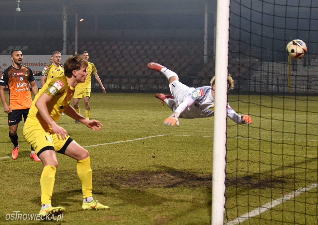 KSZO- Naprzód. Dwie twarze Pomarańczowo-Czarnych