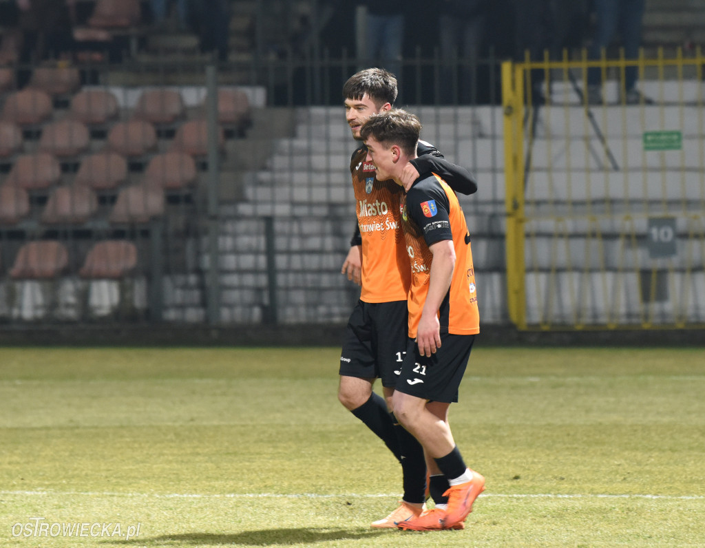 KSZO- Naprzód. Dwie twarze Pomarańczowo-Czarnych