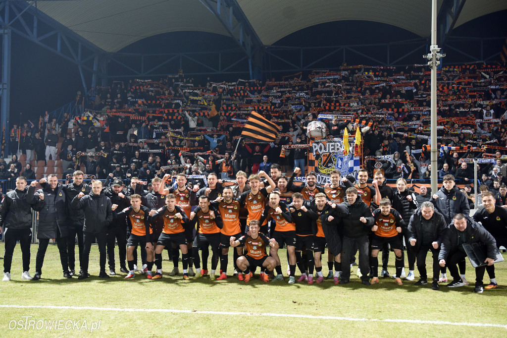 KSZO- Naprzód. Dwie twarze Pomarańczowo-Czarnych