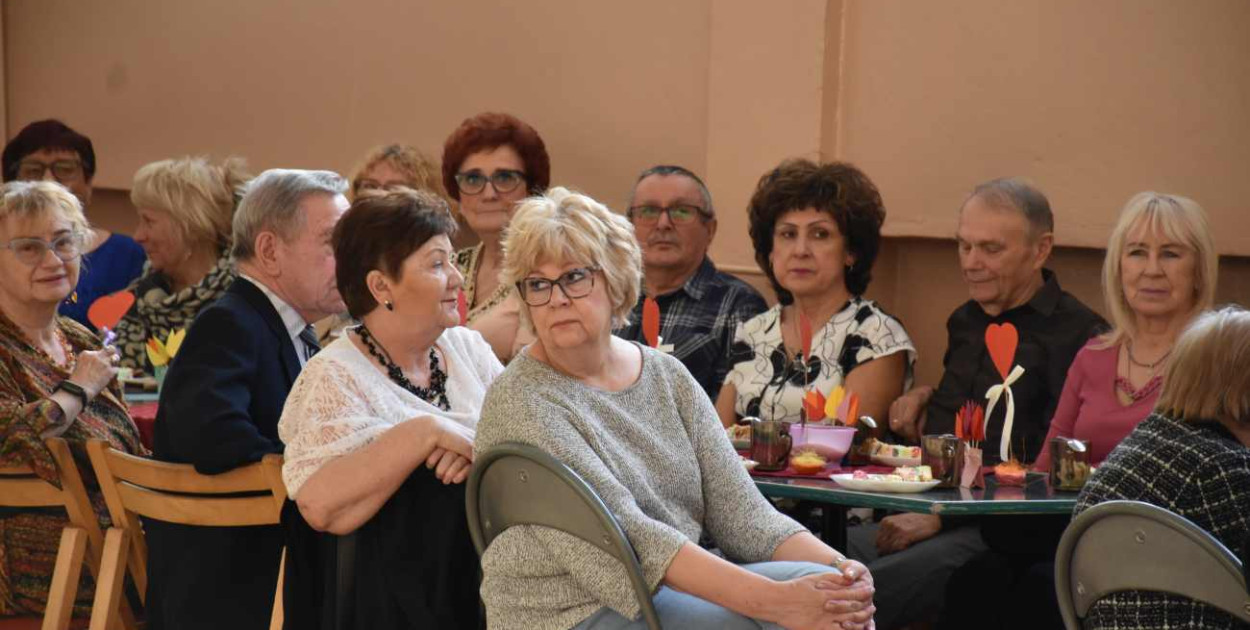 Dzień Kobiet i Dzień Mężczyzn w OSM