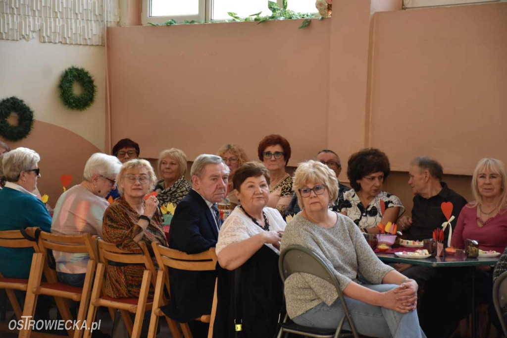 Dzień Kobiet i Dzień Mężczyzn w OSM