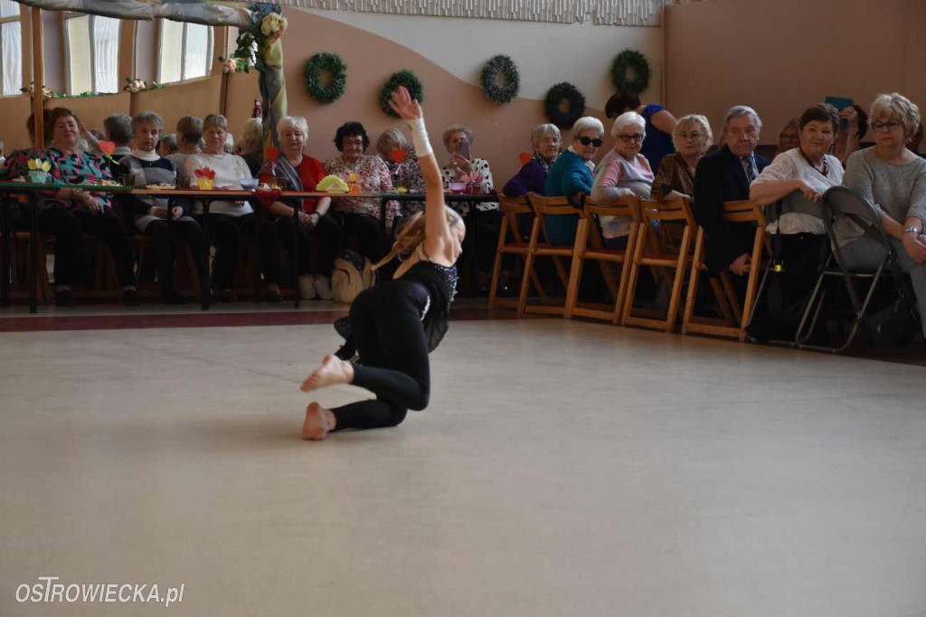 Dzień Kobiet i Dzień Mężczyzn w OSM