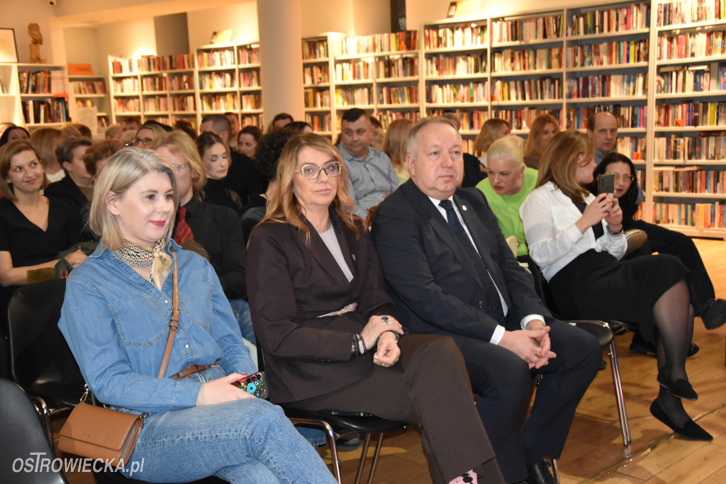 Młodzieżowy Teatr OBibooK niezmiennie zachwyca