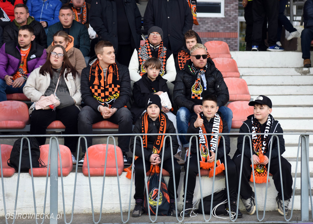 Dwa szybkie ciosy Avii