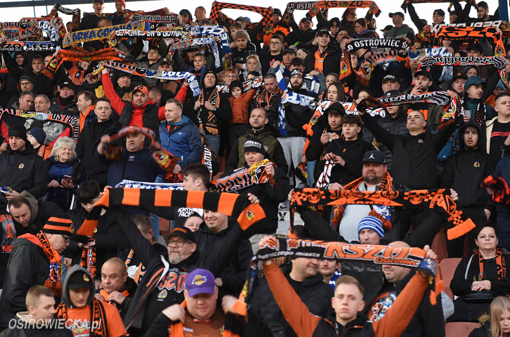 Dwa szybkie ciosy Avii