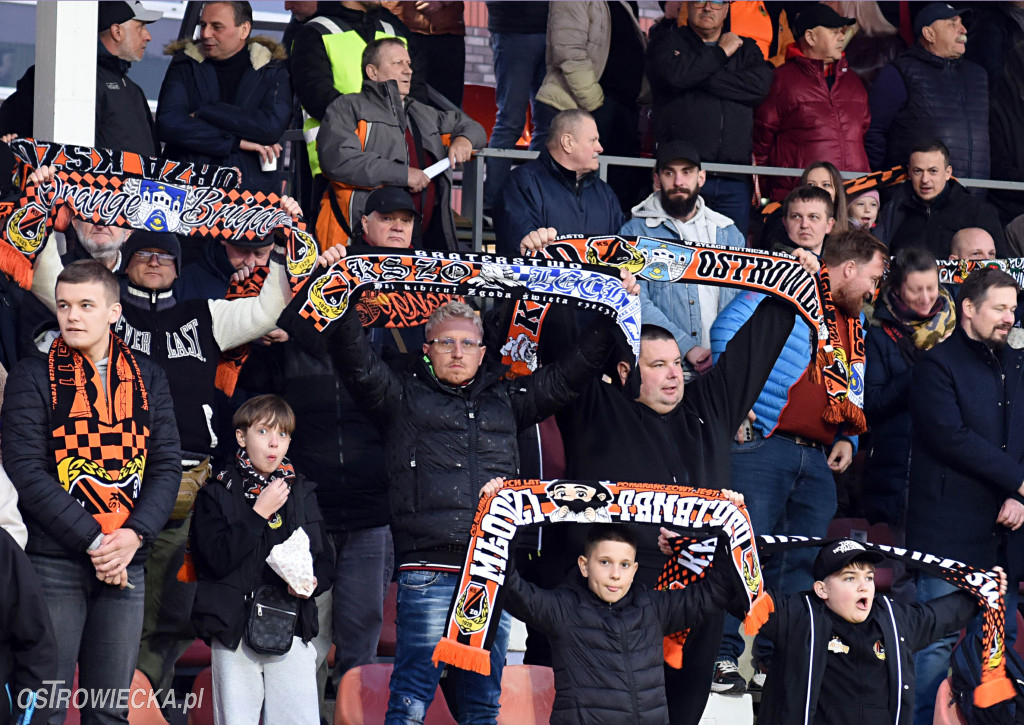 Dwa szybkie ciosy Avii