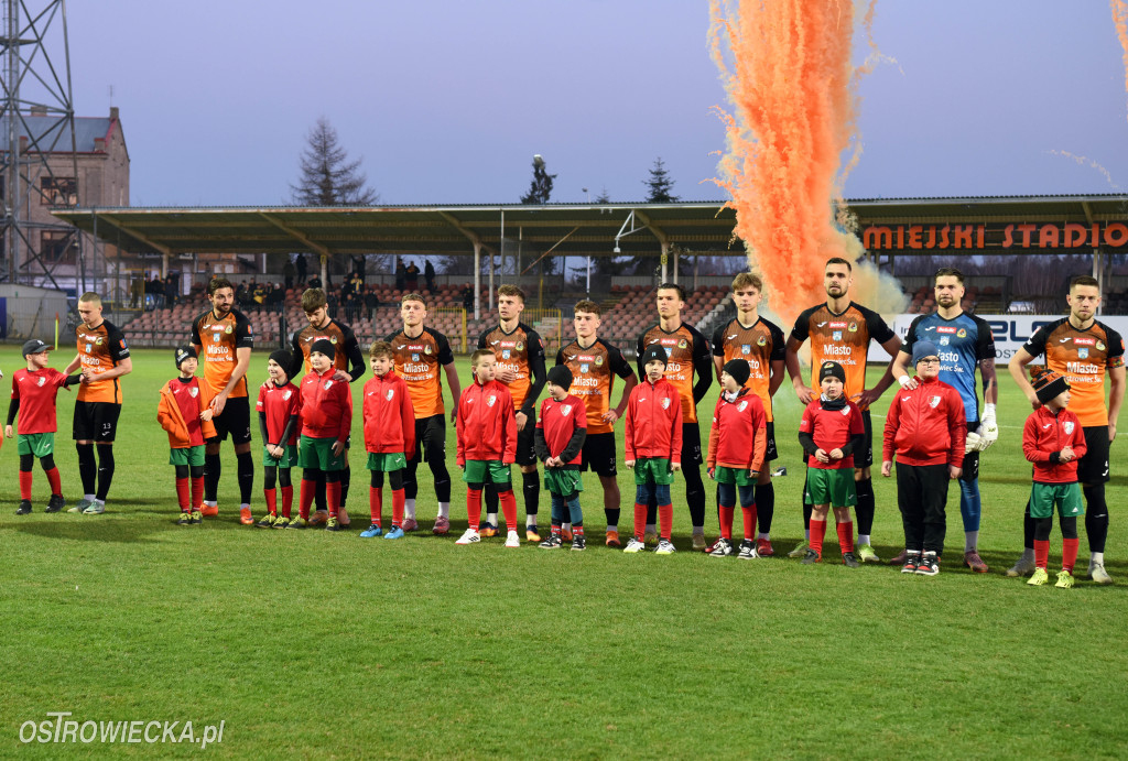 Dwa szybkie ciosy Avii