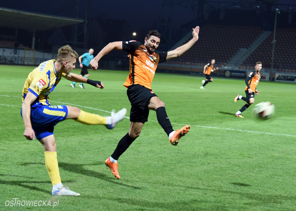 Dwa szybkie ciosy Avii