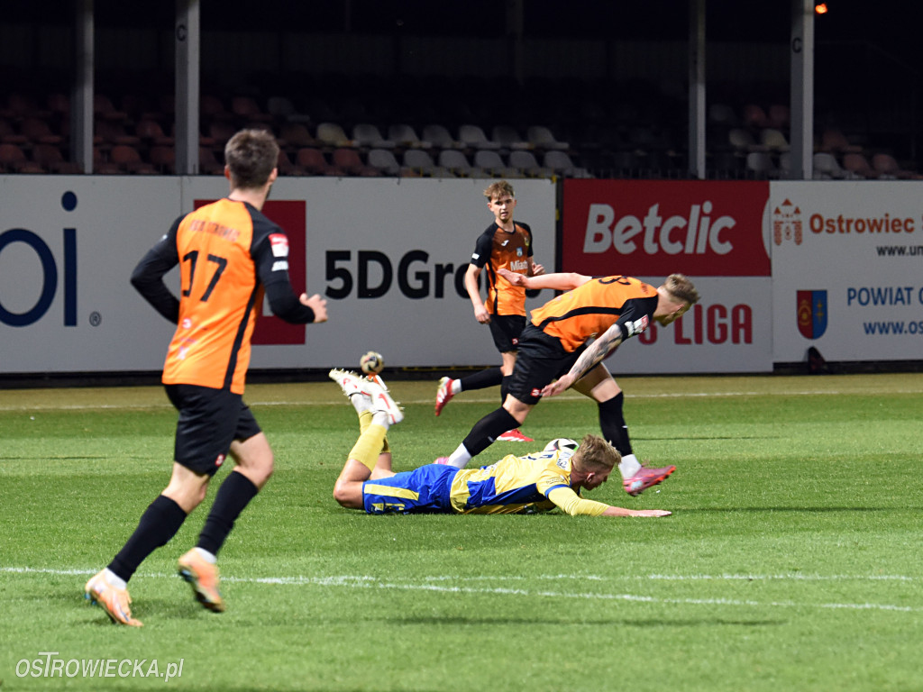 Dwa szybkie ciosy Avii