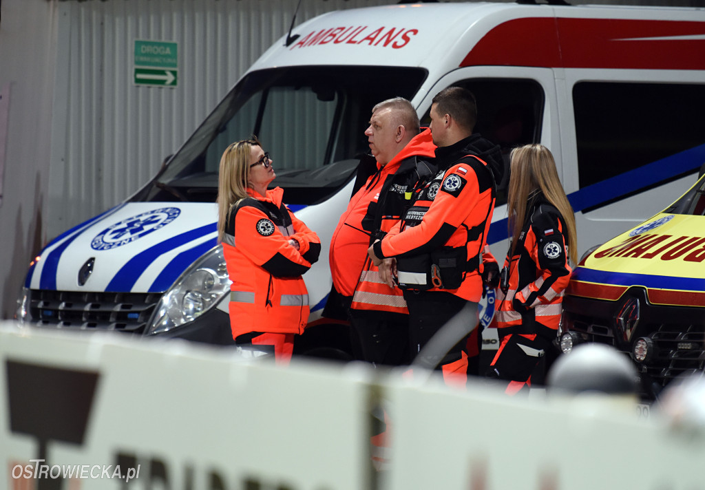 Dwa szybkie ciosy Avii