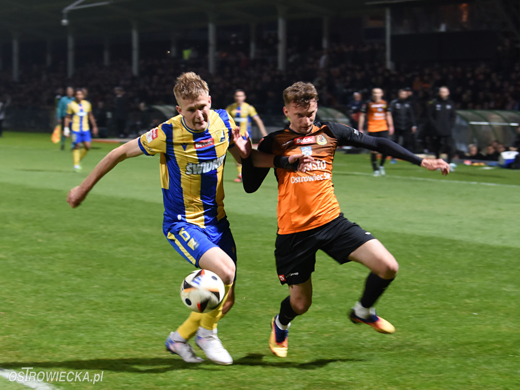 Dwa szybkie ciosy Avii