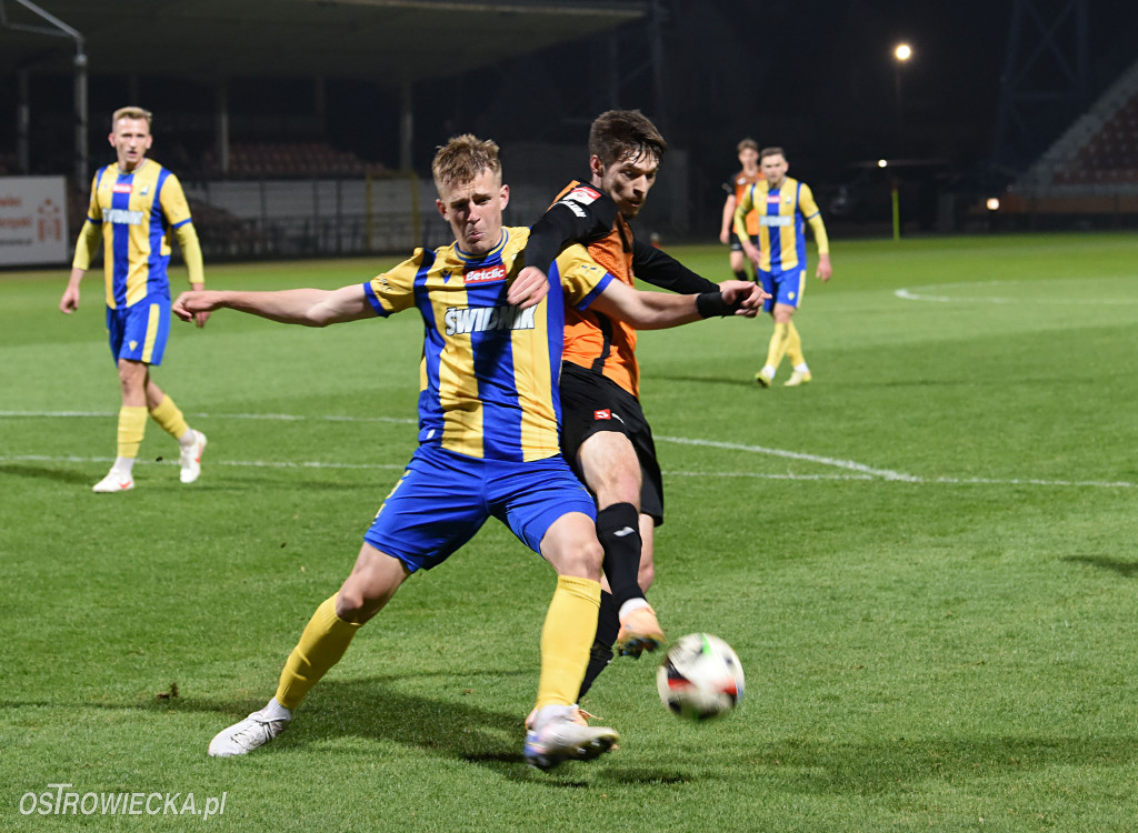 Dwa szybkie ciosy Avii