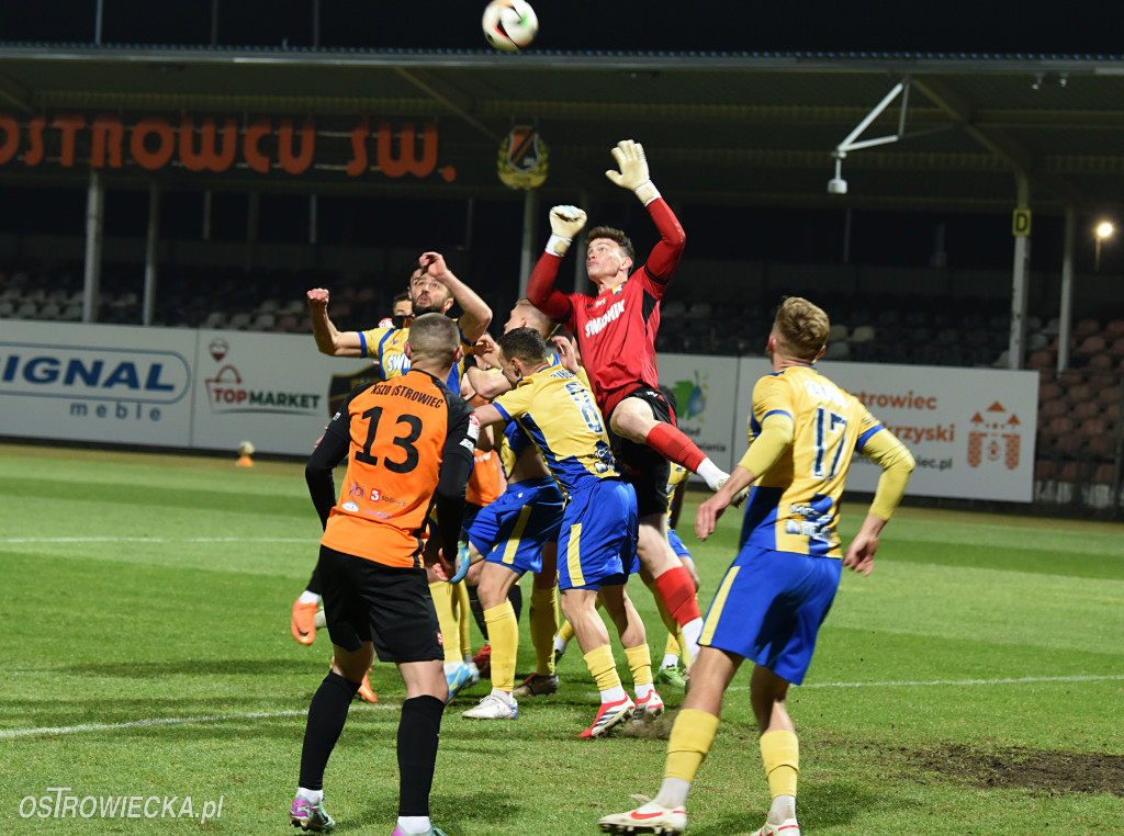 Dwa szybkie ciosy Avii