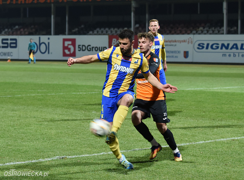 Dwa szybkie ciosy Avii