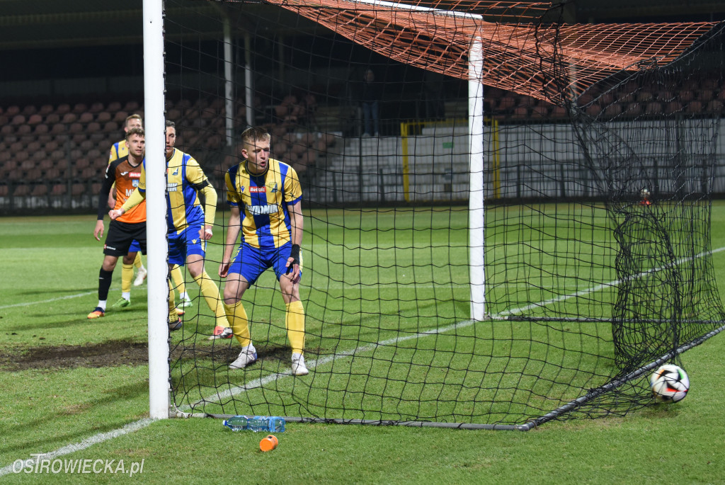 Dwa szybkie ciosy Avii