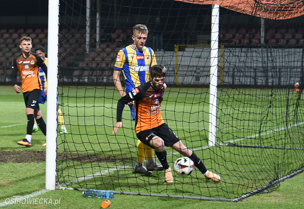 Dwa szybkie ciosy Avii