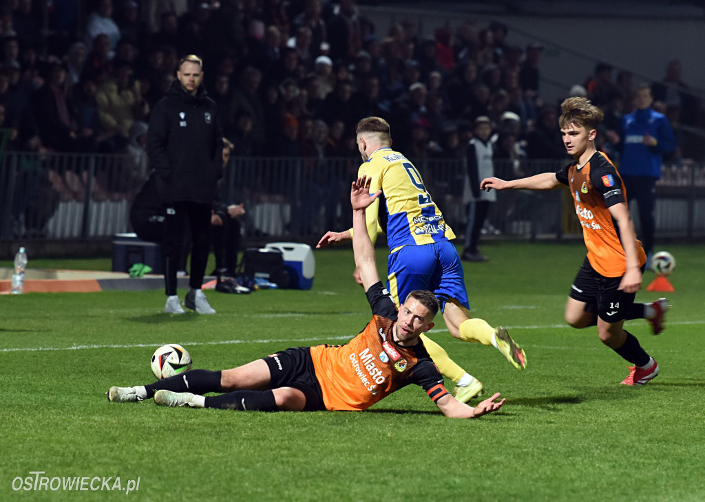 Dwa szybkie ciosy Avii