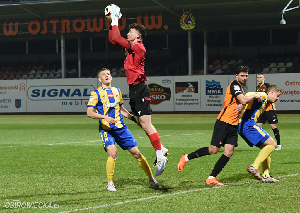 Dwa szybkie ciosy Avii