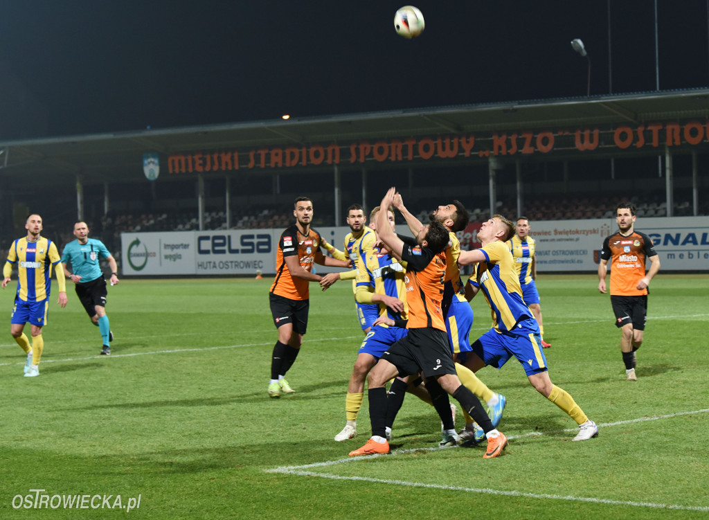 Dwa szybkie ciosy Avii