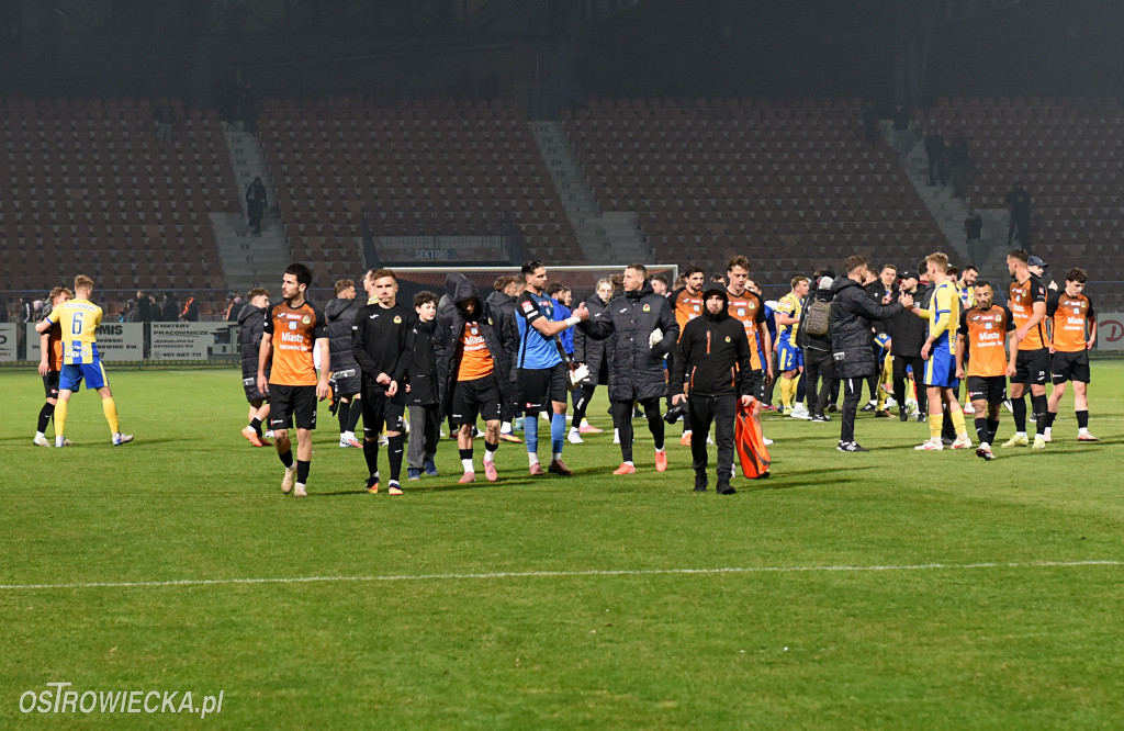 Dwa szybkie ciosy Avii